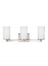 Generation Lighting - Seagull US 4439103-962 - Hettinger transitional 3-light indoor dimmable bath vanity wall sconce in brushed nickel silver fini