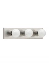 Generation Lighting - Seagull US 4737-98 - Center Stage Three Light Wall / Bath