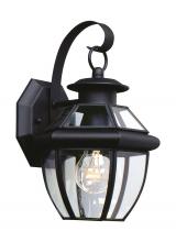 Generation Lighting - Seagull US 8037-12 - Lancaster traditional 1-light outdoor exterior small wall lantern sconce in black finish with clear