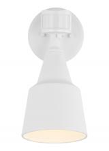Generation Lighting - Seagull US 8560701PM-15 - Flood Light traditional 1-light outdoor exterior flood with photo and motion sensor in white finish